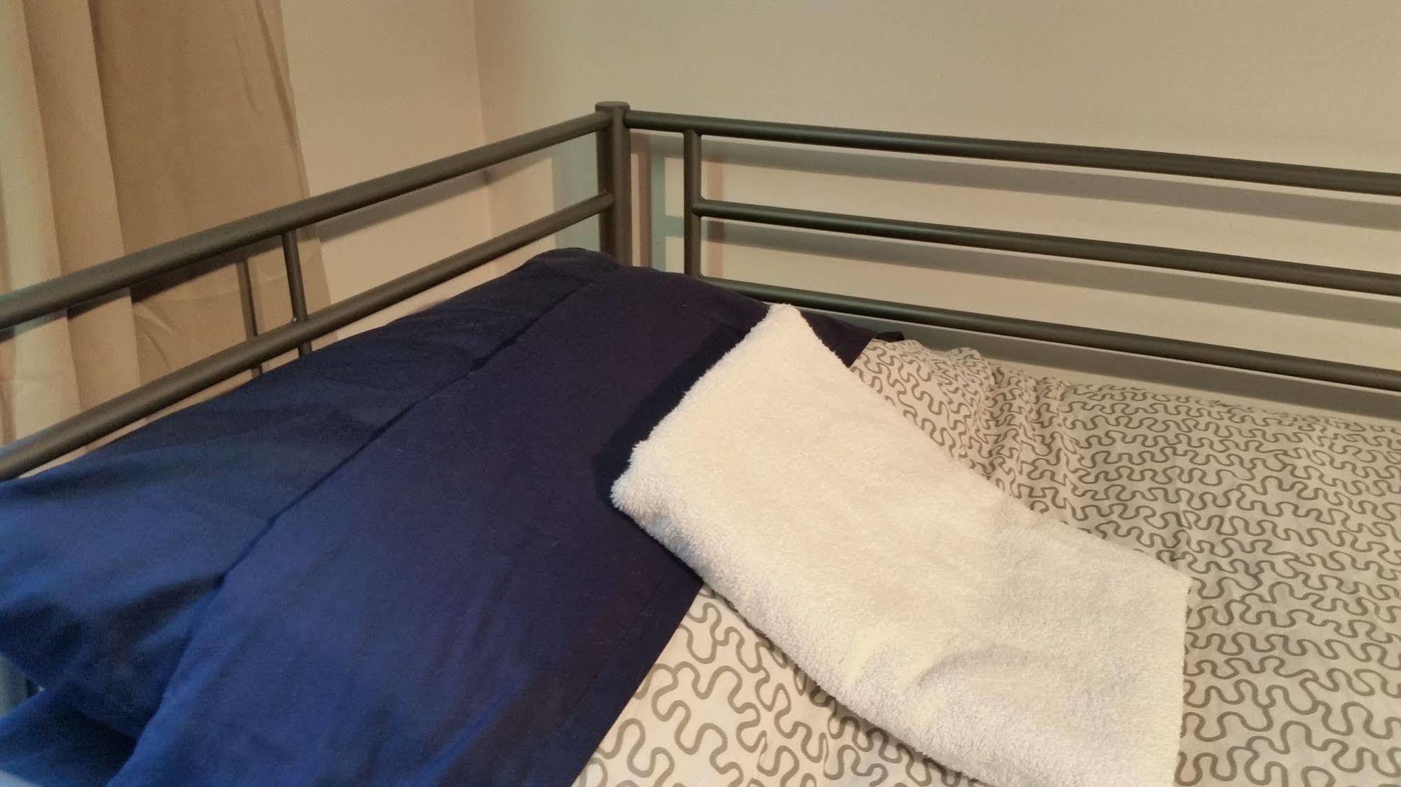 Auberge Reboot Hostel مونتريال المظهر الخارجي الصورة