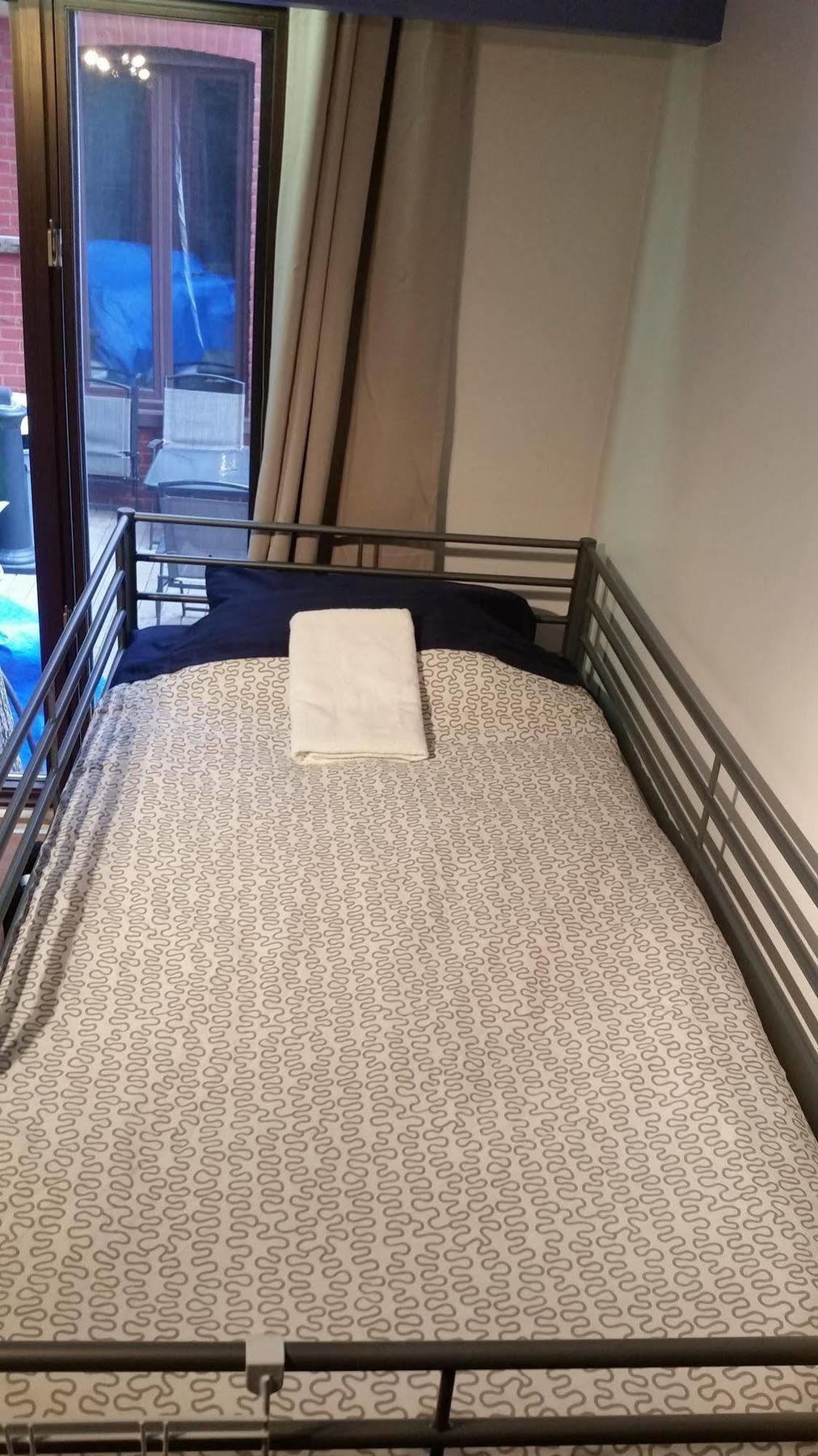 Auberge Reboot Hostel مونتريال المظهر الخارجي الصورة