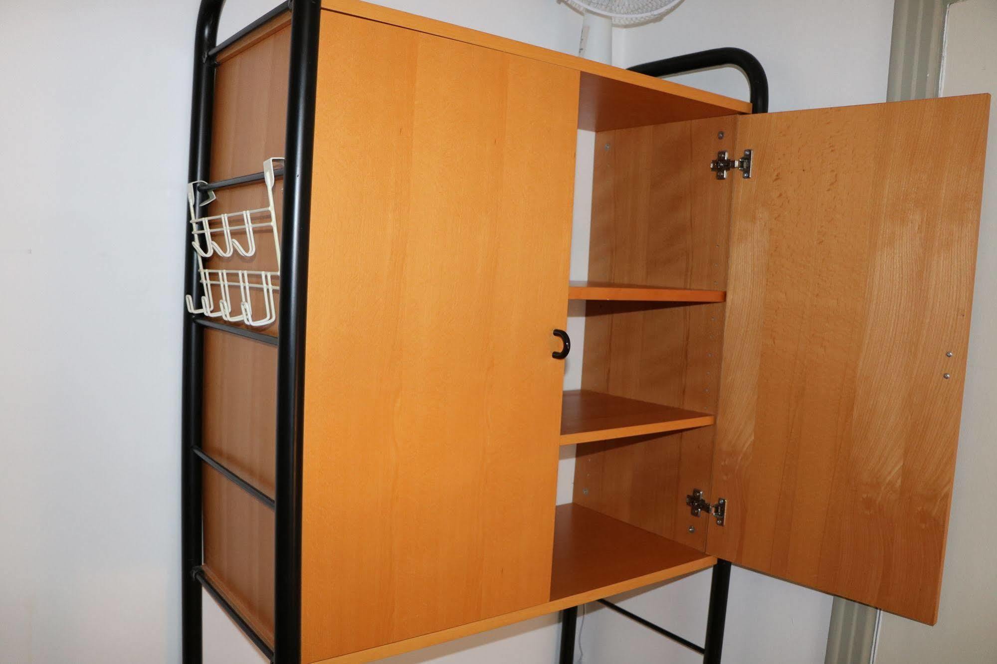 Auberge Reboot Hostel مونتريال المظهر الخارجي الصورة